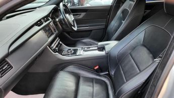 Jaguar XF 2.0d R-Sport Auto Euro 6 (s/s) 4dr