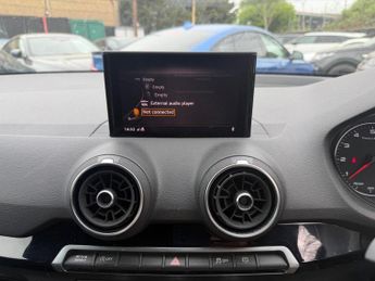 Audi Q2 1.5 TFSI CoD 35 Black Edition S Tronic Euro 6 (s/s) 5dr