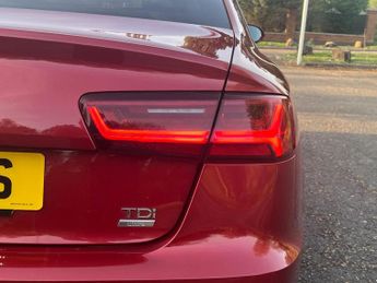 Audi A6 Saloon 2.0 TDI ultra Black Edition S Tronic Euro 6 (s/s) 4dr