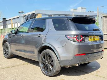 Land Rover Discovery Sport 2.0 TD4 HSE Black Auto 4WD Euro 6 (s/s) 5dr