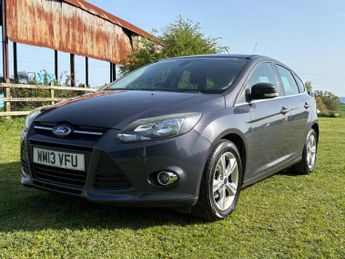 Ford Focus 1.6 Zetec Euro 5 5dr