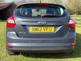 Ford Focus 1.6 Zetec Euro 5 5dr