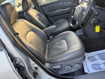 Kia Carens 2.0 CRDi SE 5dr