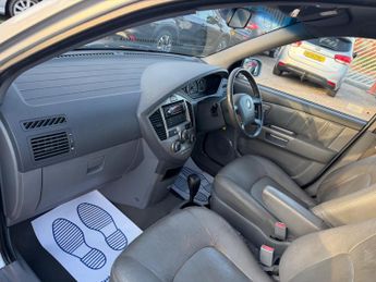 Kia Carens 2.0 CRDi SE 5dr