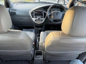 Kia Carens 2.0 CRDi SE 5dr