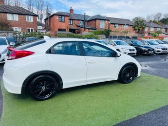 Honda Civic 1.8 i-VTEC EX Auto Euro 5 5dr