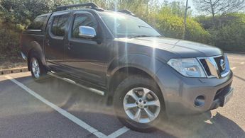 Nissan Navara 2.5 dCi Tekna 4WD Euro 5 4dr