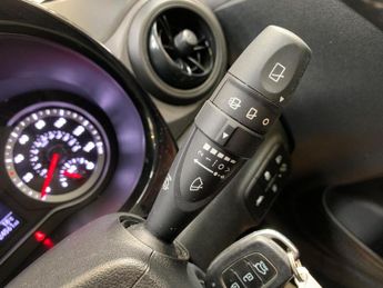 Hyundai i10 1.0 SE Connect Auto Euro 6 (s/s) 5dr