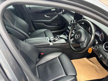 Mercedes-Benz C Class 2.1 C220d SE Executive Edition G-Tronic+ Euro 6 (s/s) 4dr