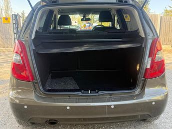 Mercedes-Benz A Class 1.5 A160 Classic SE CVT 5dr