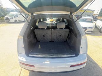 Audi Q7 3.0 TDI V6 Black Edition Tiptronic quattro Euro 6 (s/s) 5dr