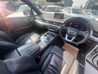 Audi Q7 3.0 TDI V6 Black Edition Tiptronic quattro Euro 6 (s/s) 5dr