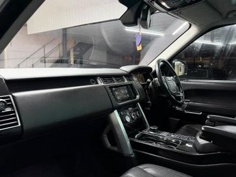 Land Rover Range Rover 3.0 TD V6 Vogue Auto 4WD Euro 6 (s/s) 5dr