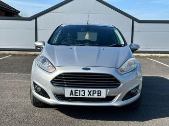 Ford Fiesta 1.0T EcoBoost Titanium X Euro 5 (s/s) 5dr