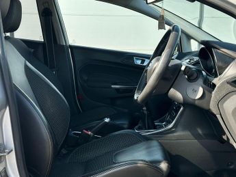 Ford Fiesta 1.0T EcoBoost Titanium X Euro 5 (s/s) 5dr