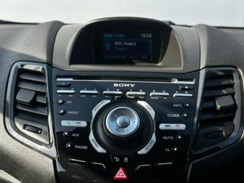 Ford Fiesta 1.0T EcoBoost Titanium X Euro 5 (s/s) 5dr