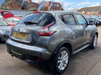 Nissan Juke 1.6 N-Connecta SUV 5dr Petrol XTRON Euro 6 (117 ps)