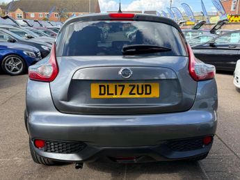 Nissan Juke 1.6 N-Connecta SUV 5dr Petrol XTRON Euro 6 (117 ps)