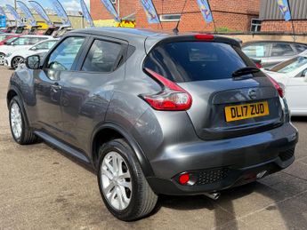 Nissan Juke 1.6 N-Connecta SUV 5dr Petrol XTRON Euro 6 (117 ps)