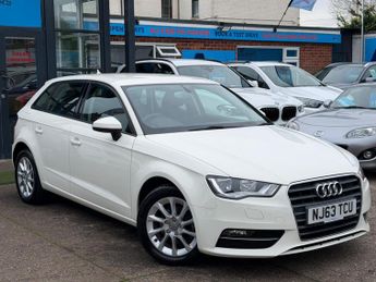 Audi A3 1.6 TDI SE Sportback 5dr Diesel Manual Euro 5 (s/s) (105 ps)