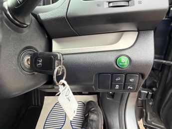 Honda CR-V 2.0 i-VTEC SR SUV 5dr Petrol Auto 4WD Euro 5 (155 ps)