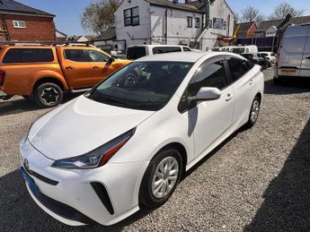 Toyota Prius 1.8 VVT-h Business Petrol Hybrid CVT
