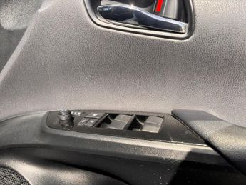 Toyota Prius 1.8 VVT-h Business Petrol Hybrid CVT