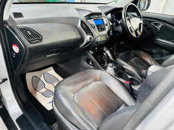 Hyundai ix35 2.0 CRDi Premium Auto 4WD Euro 5 5dr