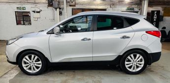 Hyundai ix35 2.0 CRDi Premium Auto 4WD Euro 5 5dr