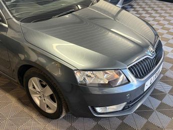 Skoda Octavia 1.6 TDI SE Business Euro 6 (s/s) 5dr