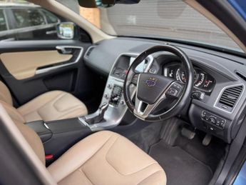 Volvo XC60 2.0 D4 SE Nav Auto Euro 6 (s/s) 5dr