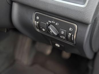 Volvo XC60 2.0 D4 SE Nav Auto Euro 6 (s/s) 5dr