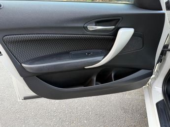 BMW 1 Series 1.6 116i SE Auto Euro 6 (s/s) 5dr