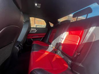 Jaguar XF 2.0d R-Sport Auto Euro 6 (s/s) 4dr