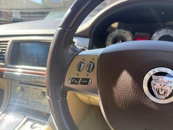 Jaguar XF 3.0d V6 Luxury Auto Euro 5 4dr