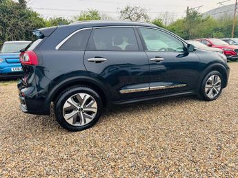 Kia Niro 64kWh First Edition Auto 5dr