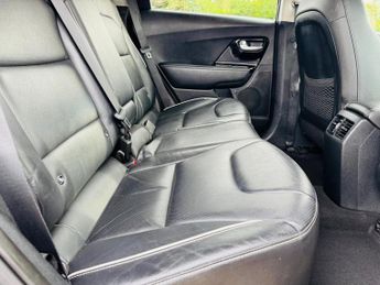 Kia Niro 64kWh First Edition Auto 5dr