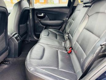 Kia Niro 64kWh First Edition Auto 5dr
