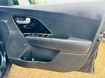 Kia Niro 64kWh First Edition Auto 5dr