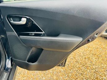 Kia Niro 64kWh First Edition Auto 5dr