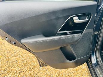 Kia Niro 64kWh First Edition Auto 5dr