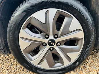 Kia Niro 64kWh First Edition Auto 5dr