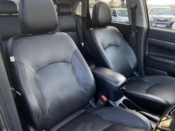 Mitsubishi ASX 2.2 DI-D 4 Auto 4WD Euro 6 5dr