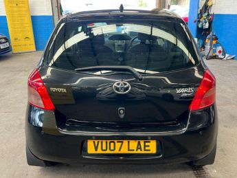 Toyota Yaris 1.3 VVT-i Zinc 5dr