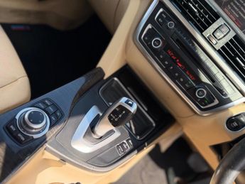 BMW 3 Series 2.0 320d Luxury Auto Euro 5 (s/s) 4dr