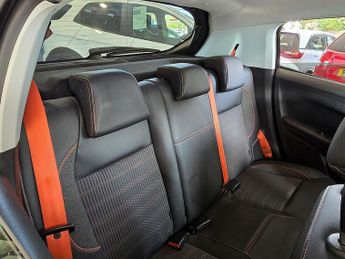 Peugeot 208 1.2 PureTech Roland Garros Hatchback 5dr Petrol EAT Euro 6 (s/s)