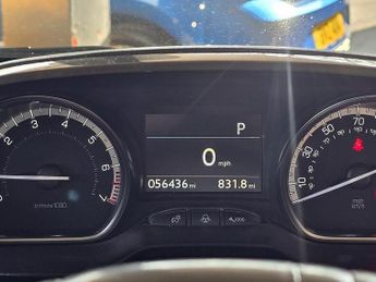 Peugeot 208 1.2 PureTech Roland Garros Hatchback 5dr Petrol EAT Euro 6 (s/s)