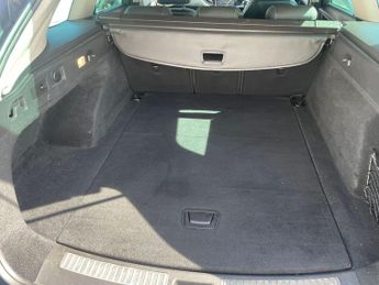 Vauxhall Insignia 2.0 Turbo D BlueInjection SRi Nav Sports Tourer 5dr Diesel Auto 