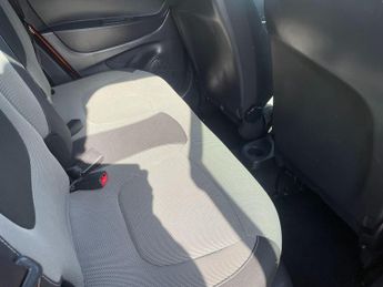 Renault Captur 1.5 dCi ENERGY Expression + Convenience SUV 5dr Diesel Manual Eu