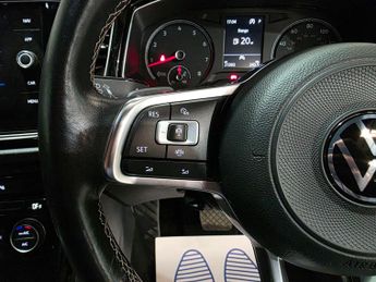Volkswagen T-Roc 1.5 TSI EVO Black Edition DSG Euro 6 (s/s) 5dr